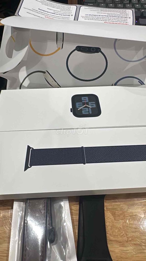 Apple Watch SE 2 GPS Xanh đen 44mm. Mua bán Thiết bị đeo thông minh tại Thành phố Vĩnh Long Vĩnh Long được đăng bởi Huỳnh Vỹ Kha hình 1