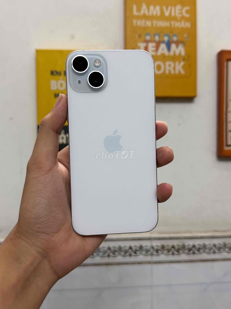 iPhone 15 Plus 128GB zin full chức năng. Mua bán Điện thoại tại Quận 12 Tp Hồ Chí Minh được đăng bởi Phan Công Tâm hình 1