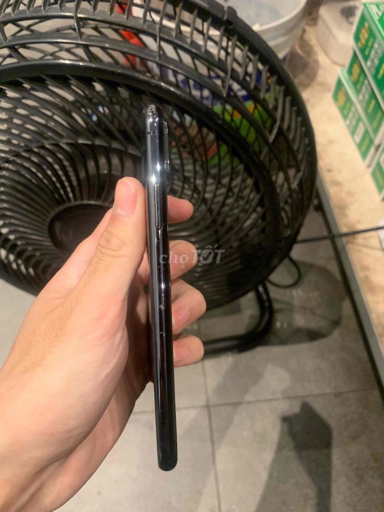 Apple iPhone Xs 64GB Đen Bể kính. Mua bán Điện thoại tại Thành phố Rạch Giá Kiên Giang được đăng bởi d hình 1