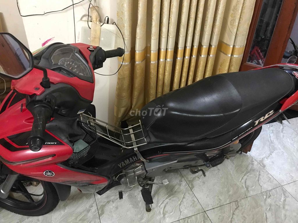 Yamaha Jupiter 2017 Đỏ đen. Mua bán Xe máy tại Thành phố Dĩ An Bình Dương được đăng bởi TRẦN THỊ THÚY HƯỜNG hình 2