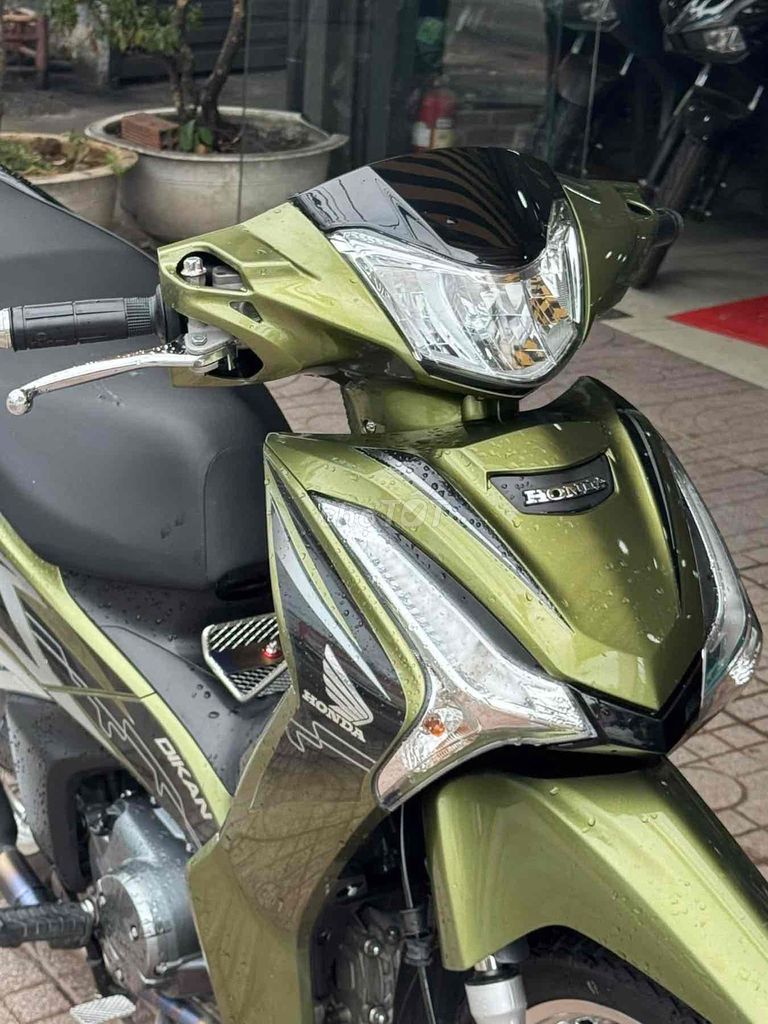 Honda Future 2022 болотный
