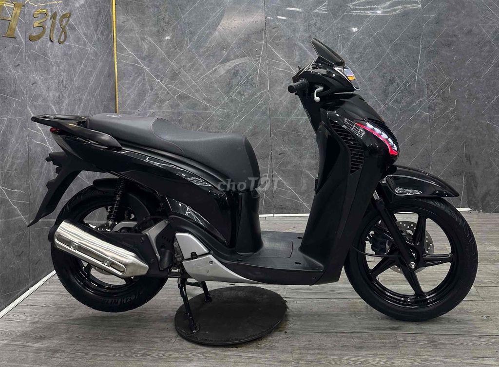 SH Ý 2012 150i ĐỦ ĐỒ CHƠI. Mua bán Xe máy tại Quận Tân Phú Tp Hồ Chí Minh được đăng bởi  Võ SH318 hình 5