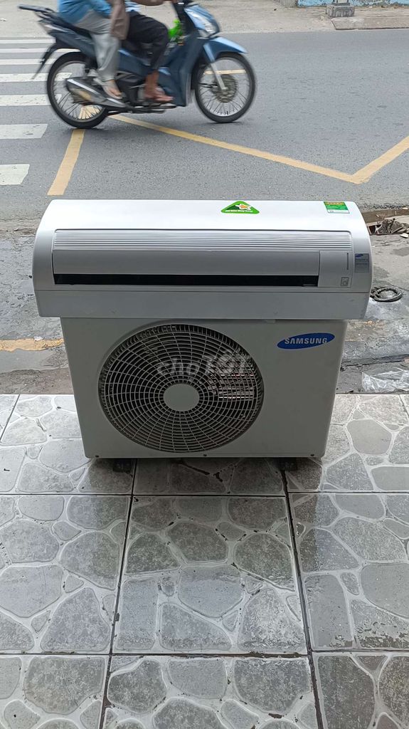 Máy lạnh Samsung 1 HP Trắng đã sử dụng. Mua bán Máy lạnh, điều hoà tại Quận Phú Nhuận Tp Hồ Chí Minh được đăng bởi Nguyễn Duy Quang hình 1