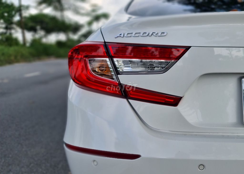 Honda Accord 2022 1.5 Turbo - 31000 km. Mua bán Ô tô tại Quận Cầu Giấy Hà Nội được đăng bởi ĐẶNG QUANG HUY hình 13