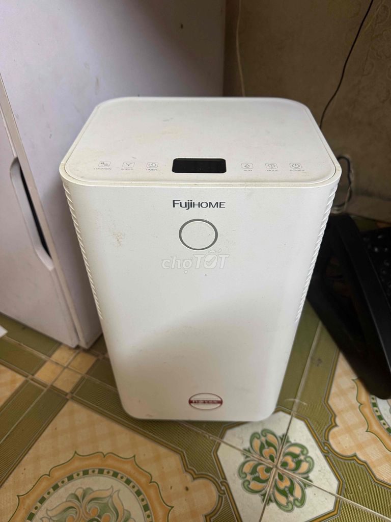 Máy hút ẩm FujiHOME Trắng. Mua bán Nội thất, đồ gia dụng khác tại Thành phố Hưng Yên Hưng Yên được đăng bởi Tuấn Đạt hình 1