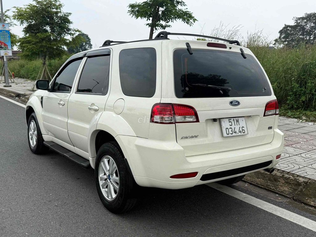 Ford Escape 2011 2.3L XLS 4x2 Trắng. Mua bán Ô tô tại Thành phố Thủ Dầu Một Bình Dương được đăng bởi  Trung Tin Used Car hình 6
