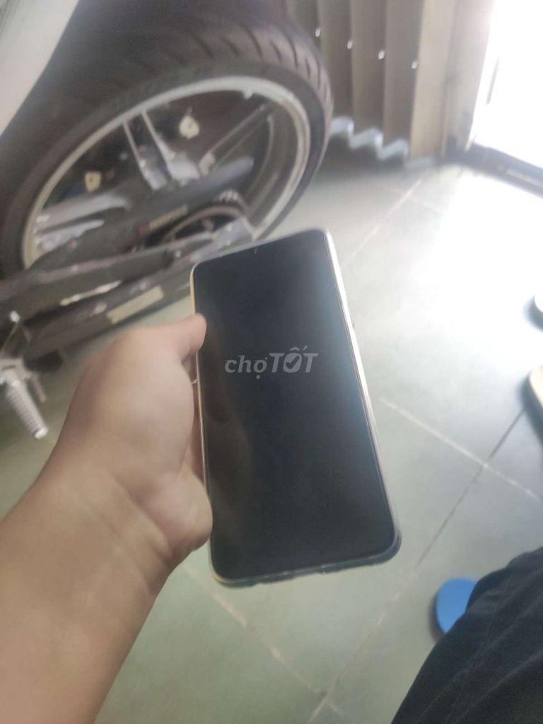 0967605747 - Realme C3 Xanh dương 32 GB Chính hãng mới mua 14d