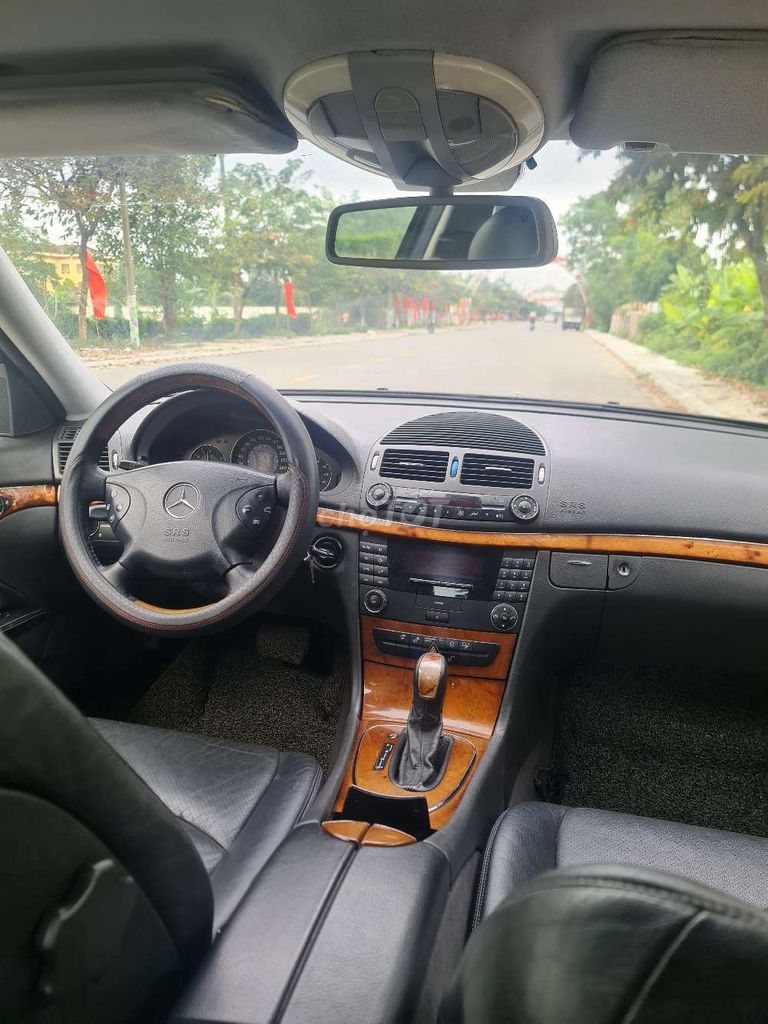 Mec E 240 cực chất. Nguyên bản toàn bộ. Mua bán Ô tô tại Quận Bắc Từ Liêm Hà Nội được đăng bởi Hải Đăng  hình 10