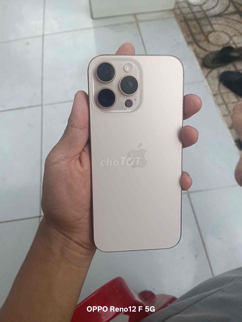 iPhone 16 Pro Max 256GB Sa mạc. Mua bán Điện thoại tại Huyện Xuân Lộc Đồng Nai được đăng bởi Bin hình 1