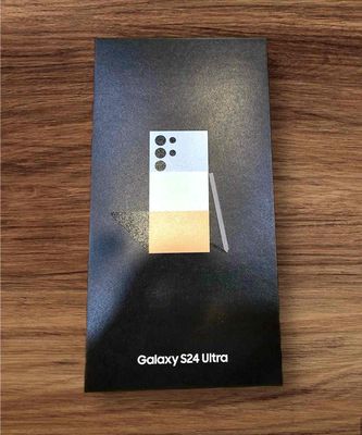 Samsung S24 Ultra nguyên seal chính hãng giá SHOCK