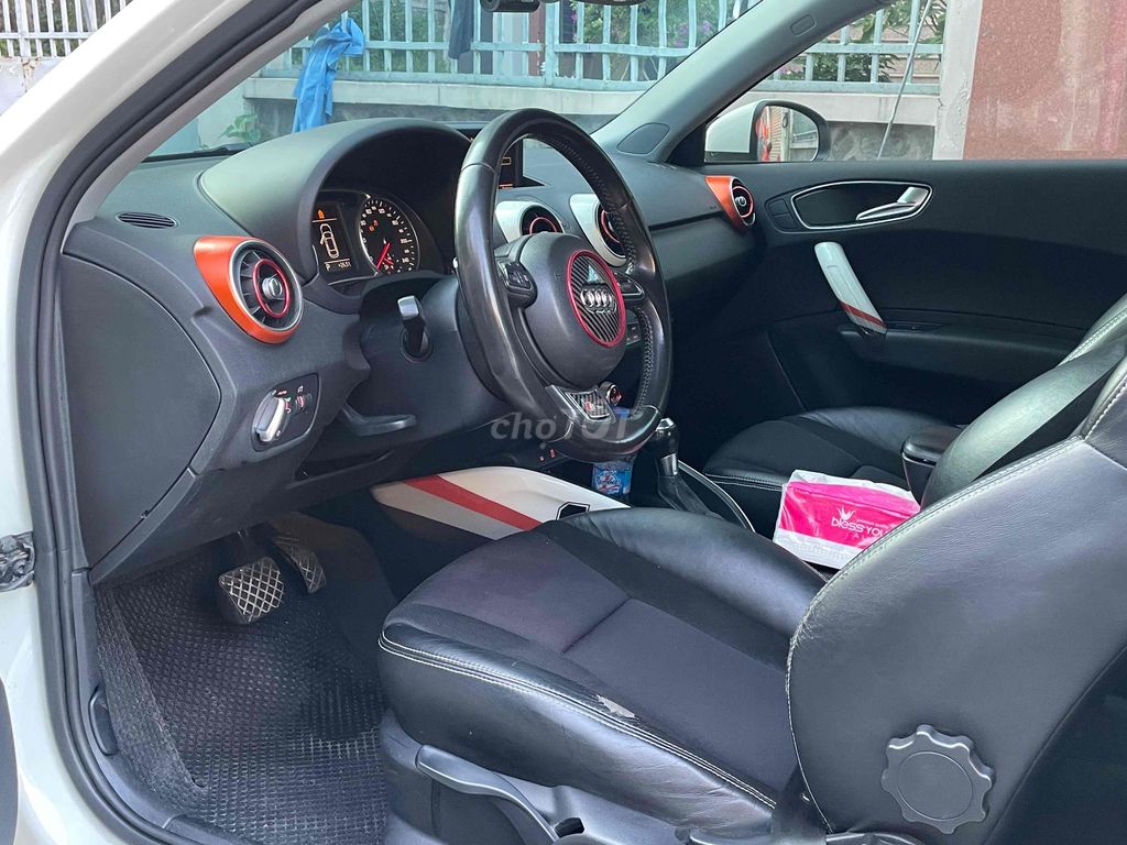 Audi A1 2010 - 68000 km. Mua bán Ô tô tại Quận 11 Tp Hồ Chí Minh được đăng bởi Nam hình 8