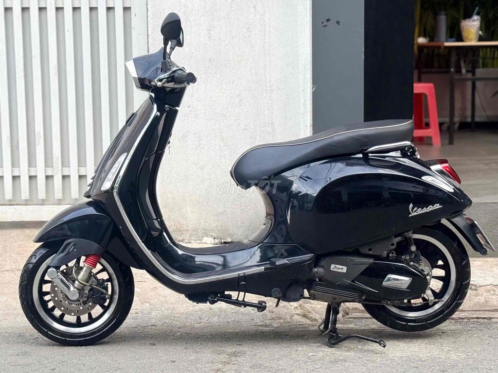 Vespa Sprint ABS 2022 Черный глянцевый 7000 км бстп 9собств