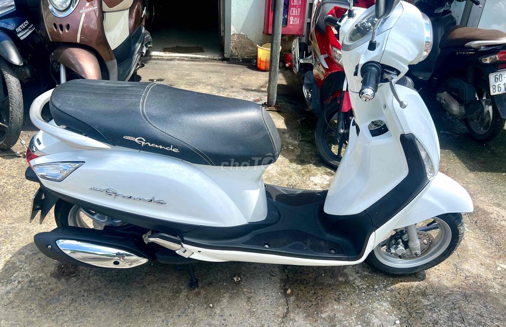 gande 2015 chính chủ biên hoà, xe còn rất mới !. Mua bán Xe máy tại Thành phố Biên Hòa Đồng Nai được đăng bởi cửa hàng xe máy Anh Tuấn hình 5