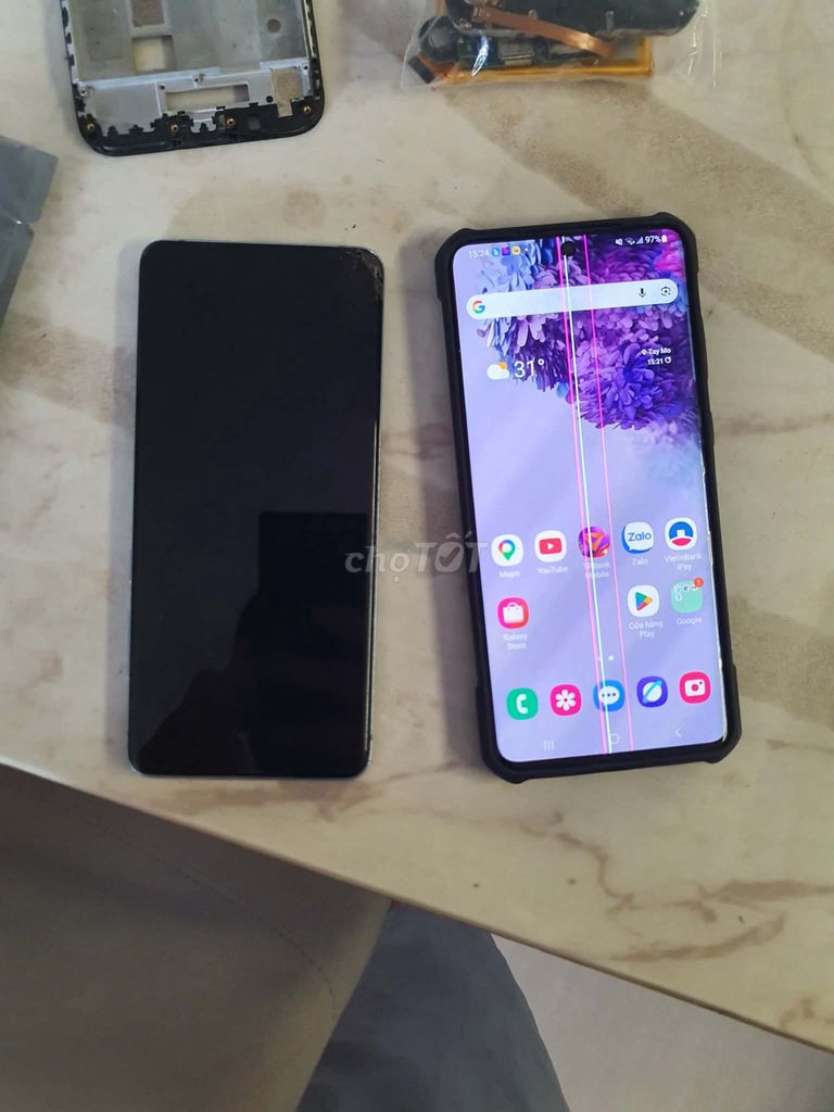 Vsmart Joy2+ và Samsung S20+. Mua bán Điện thoại tại Quận Nam Từ Liêm Hà Nội được đăng bởi TomLudlow 467 hình 1