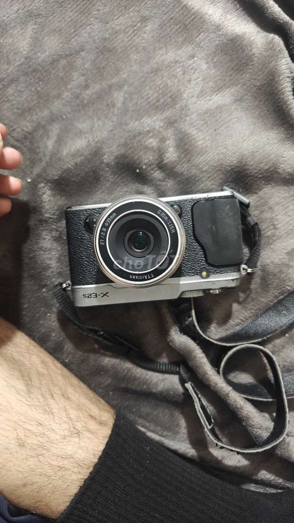Máy ảnh Fujifilm X-E2S Đã qua sử dụng. Mua bán Máy ảnh, Máy quay tại Quận Đống Đa Hà Nội được đăng bởi Tuấn hình 1