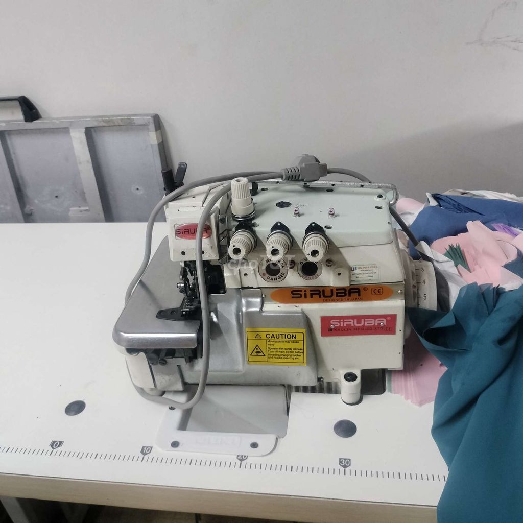 Máy may vắt sổ Siruba 4 chỉ. Mua bán Đồ chuyên dụng, Giống nuôi trồng tại Thành phố Thủ Đức Tp Hồ Chí Minh được đăng bởi Văn Hùng hình 1