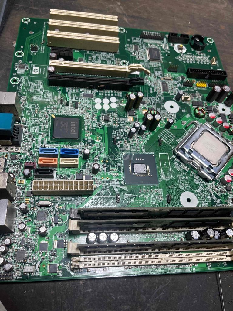 Main chip E8500 3 thanh ram