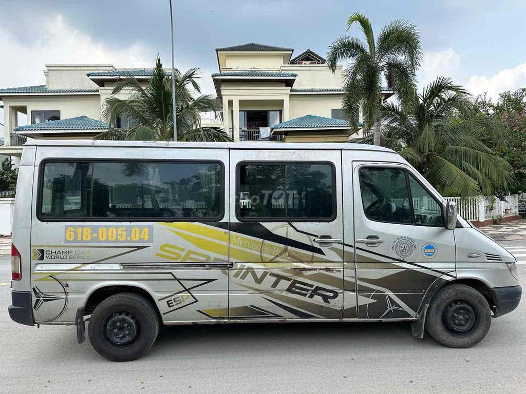 Mercedes Sprinter đời 2005 3 chỗ/940kg. Mua bán Ô tô tại Quận 12 Tp Hồ Chí Minh được đăng bởi A Kha hình 4