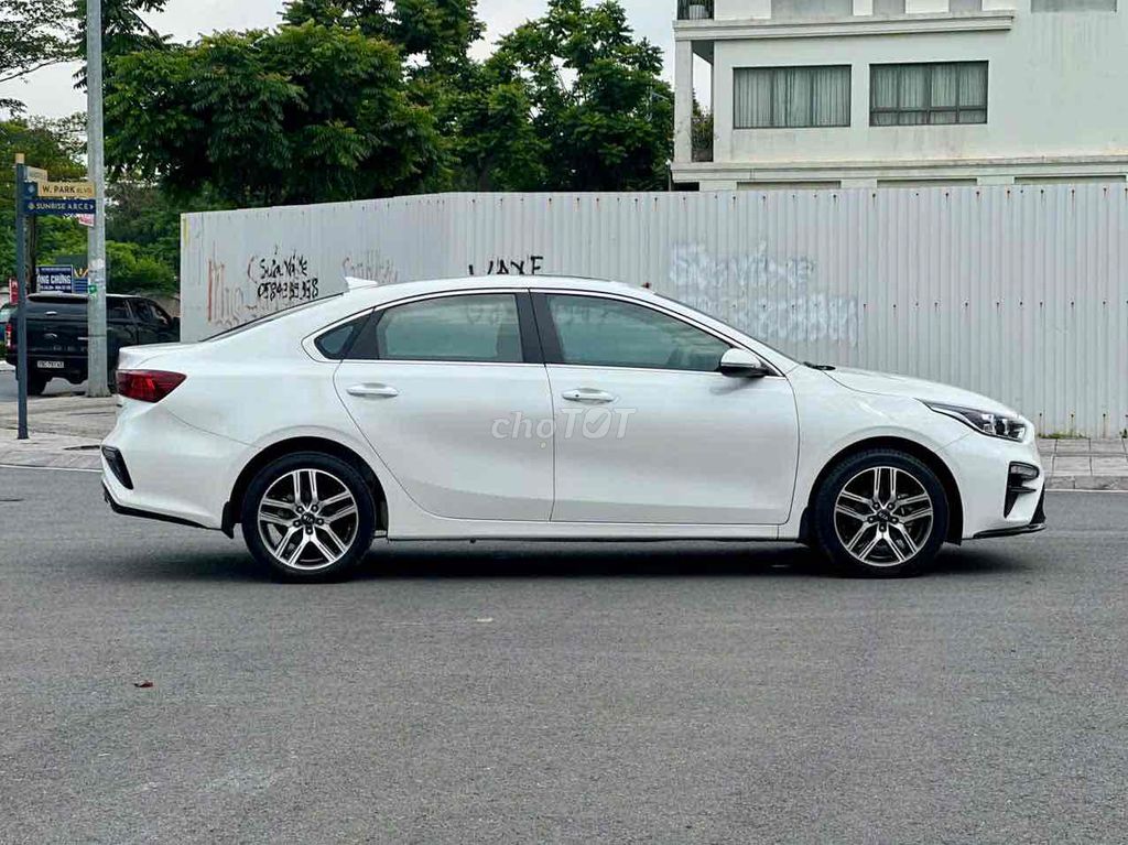Kia Cerato 2020 1.6 AT Luxury  - 80000 km. Mua bán Ô tô tại Quận Thanh Xuân Hà Nội được đăng bởi Anh Hùng  hình 5