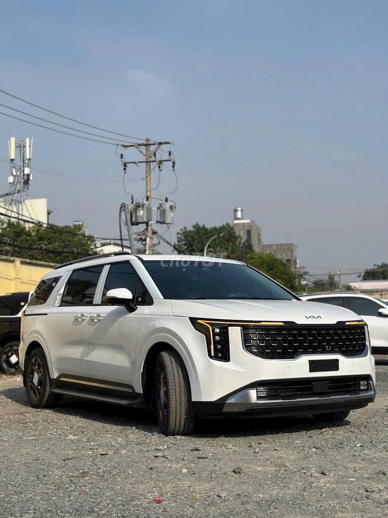 KIA CARNIVAL - ƯU ĐÃI GIẢM GIÁ - QUÀ TẶNG BHVC XE. Mua bán Ô tô tại Quận Tân Phú Tp Hồ Chí Minh được đăng bởi ĐẠI LÝ MAZDA KIA HCM hình 6