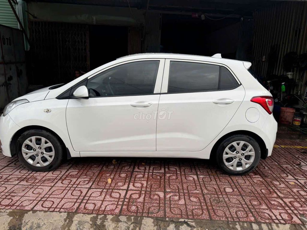 Hyundai Grand i10 2015 1.0 MT - 1999 km