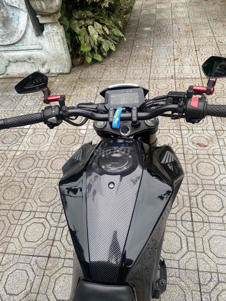 HONDA CB300r. Mua bán Xe máy tại Thành phố Huế Thừa Thiên Huế được đăng bởi Tài hình 9