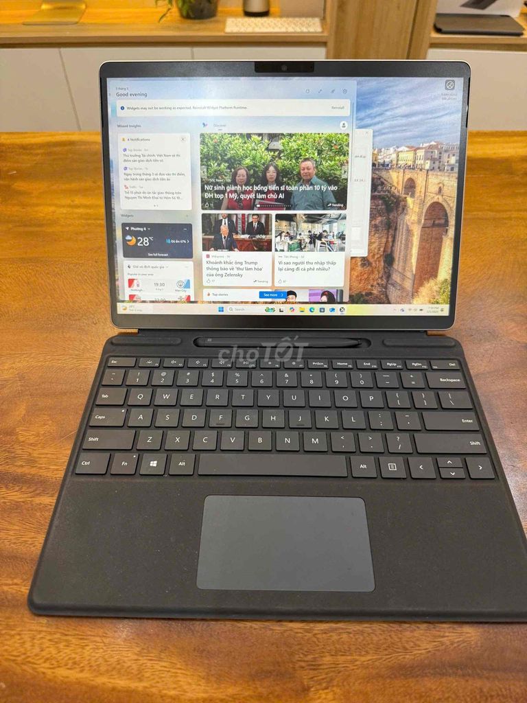 Laptop Surface Pro 9 i7/16/512 Silver 99%