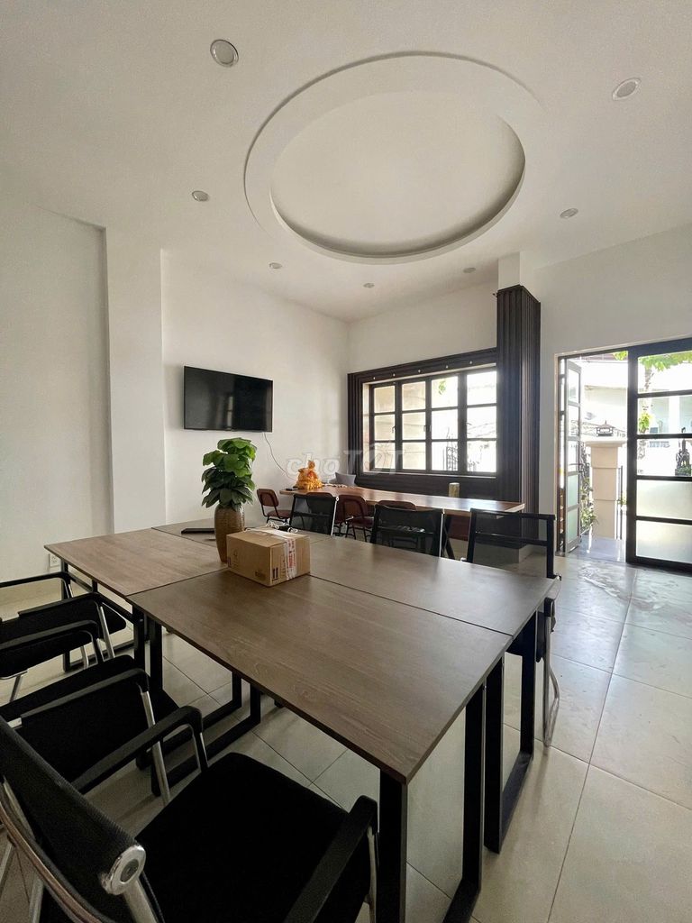 cho thuê mbkd cityland giá siêu rẻ có nội thất 