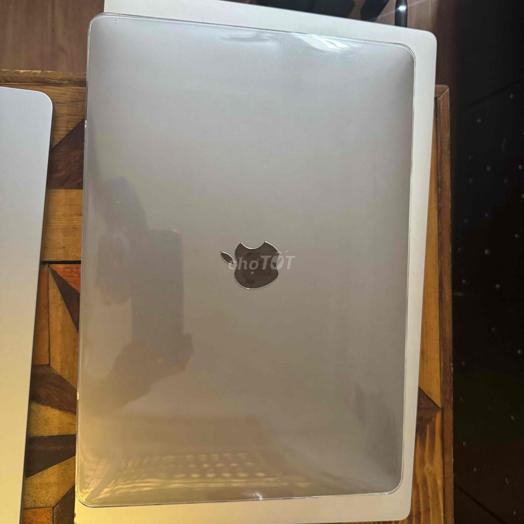 Macbook Pro 13” 2019 i7ram 16g/256g bh3 tháng. Mua bán Laptop tại Quận 3 Tp Hồ Chí Minh được đăng bởi Phúc Nguyễn hình 1