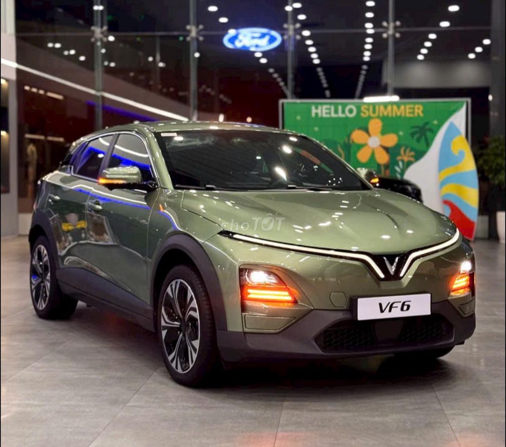 VinFast VF6 2025 trả trước từ 70tr nhận xe. Mua bán Ô tô tại Quận 4 Tp Hồ Chí Minh được đăng bởi Đặng Hoàng Long hình 1