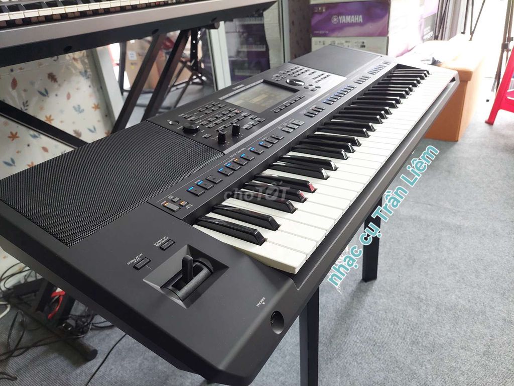 Đàn organ Yamaha PSR Sx900 like new