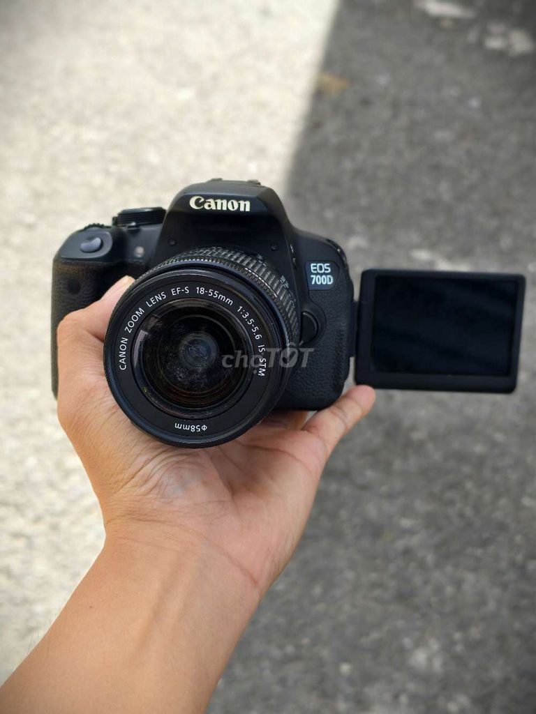 Máy ảnh Canon 700D EF-S 18-55mm Đen. Mua bán Máy ảnh, Máy quay tại Quận Bình Tân Tp Hồ Chí Minh được đăng bởi Huy hình 1