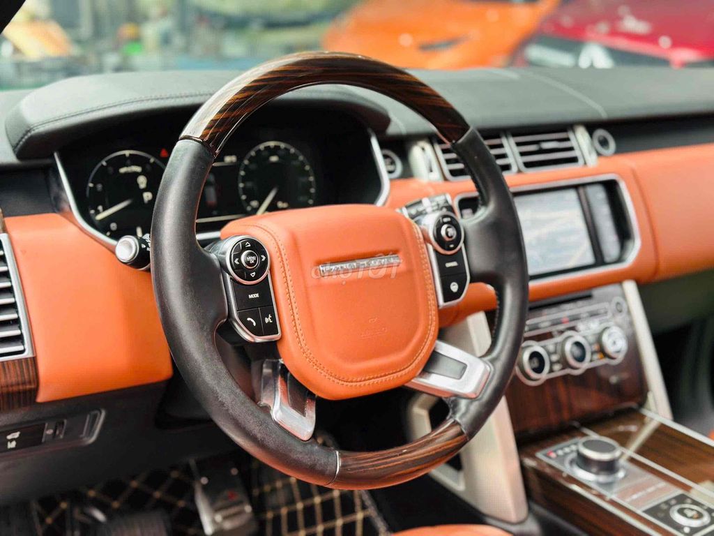 Land Rover Range Rover HSE up Model 2020. Mua bán Ô tô tại Quận 8 Tp Hồ Chí Minh được đăng bởi Hồng Phúc hình 3