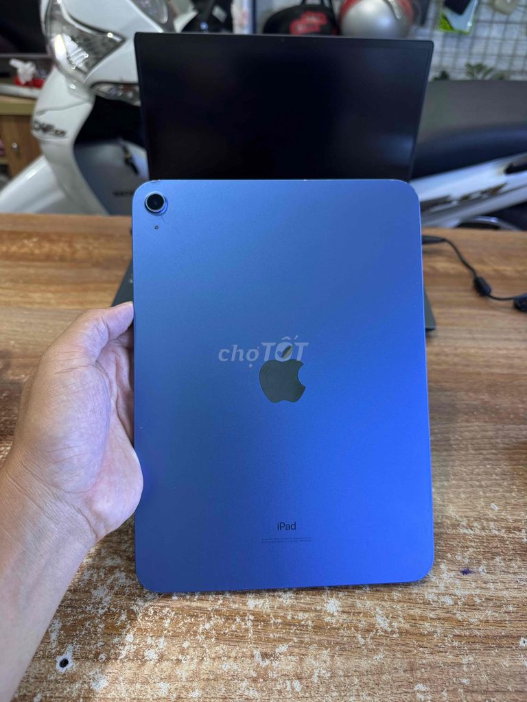 Apple iPad Gen 10 Xanh 64GB. Mua bán Máy tính bảng tại Quận Long Biên Hà Nội được đăng bởi Tuân  hình 1