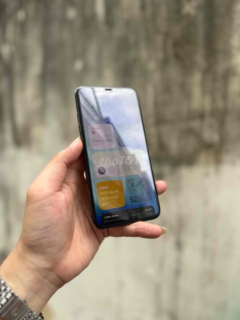 Apple iPhone 11 Pro Max 256GB Xám 98.5%. Mua bán Điện thoại tại Thành phố Vũng Tàu Bà Rịa - Vũng Tàu được đăng bởi BINHHYK  hình 1