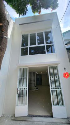 BÁN NHÀ GIÁ TỐT–HẺM ĐẸP LÂM VĂN BỀN – P.BÌNH THUẬN,QUẬN 7 – NHỈNH 3 TỶ.. Mua bán Nhà ở tại Quận 7 Tp Hồ Chí Minh được đăng bởi Minh Tú hình 1