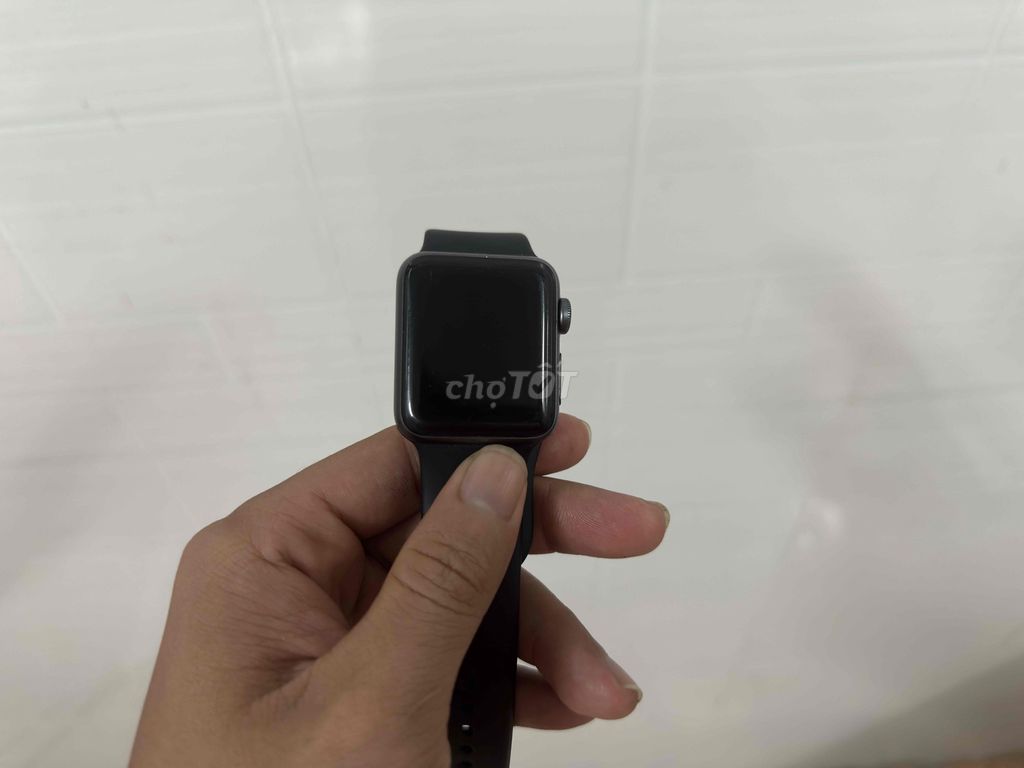 Apple Watch Series 3 38mm GPS Nhôm Nguyên zin. Mua bán Thiết bị đeo thông minh tại Quận Ninh Kiều Cần Thơ được đăng bởi ĐIỆN THOẠI GIÁ TỐT UY TÍN  hình 1