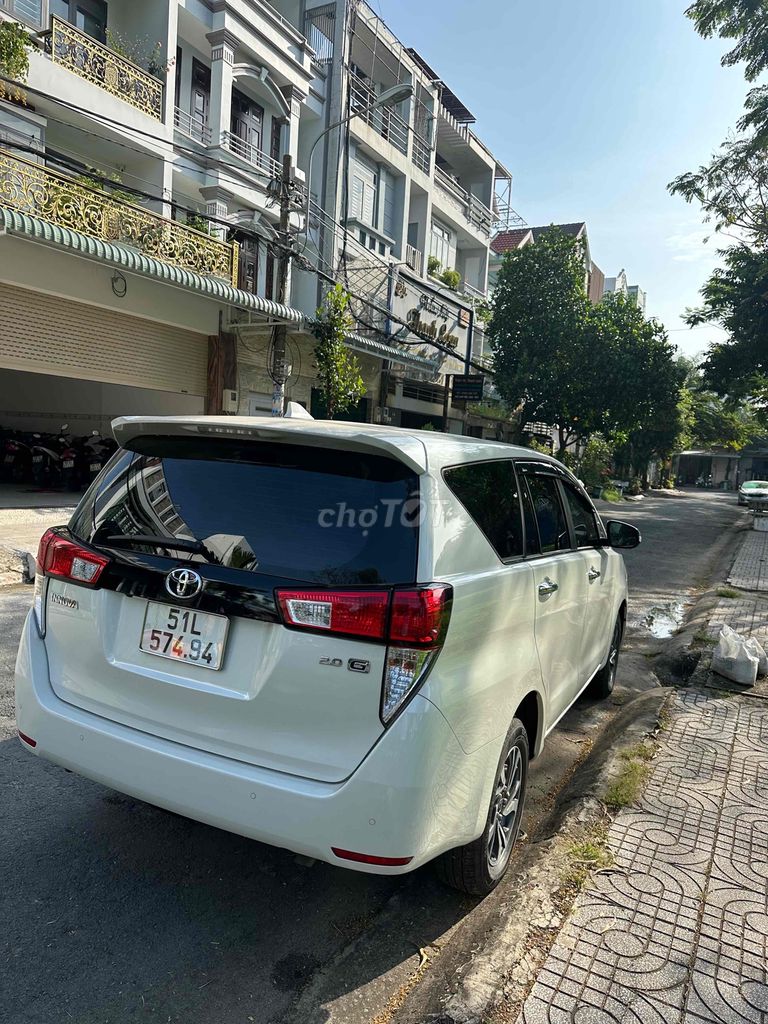 Toyota Innova 2020 2.0G - 36000 km màu trắng Ngọc