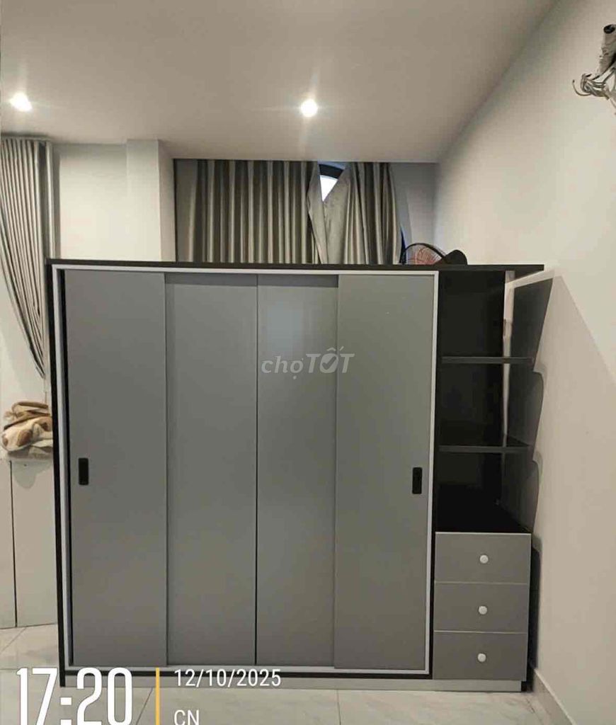 Tủ quần áo Đài Loan Nhựa Xám 2m05x1m8x45cm. Mua bán Tủ, kệ gia đình tại Thành phố Thủ Đức Tp Hồ Chí Minh được đăng bởi Hong Le hình 1