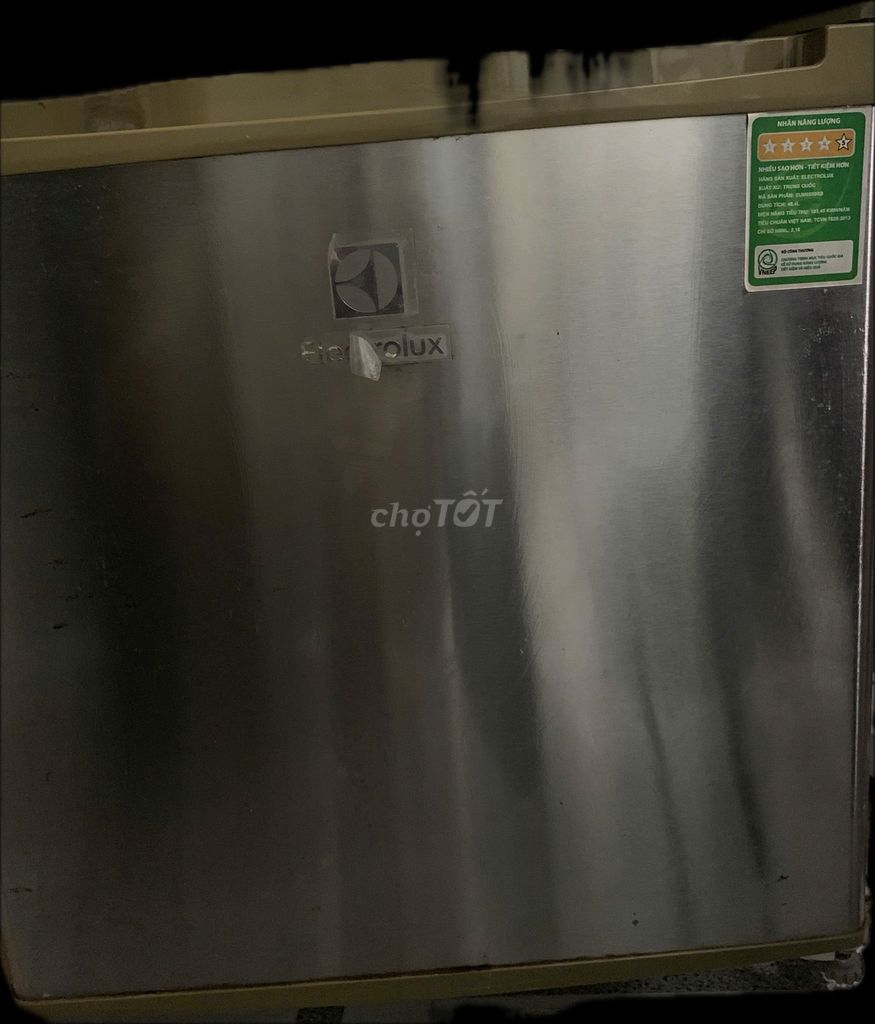 Tủ lạnh Electrolux 45L Inox Bạc. Mua bán Tủ lạnh tại Thành phố Cà Mau Cà Mau được đăng bởi Thuý Ngọc hình 1