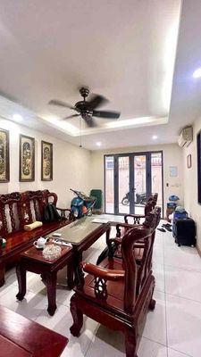 Townhouse 32 m² · 3 bed · Lê Ngọc Hân