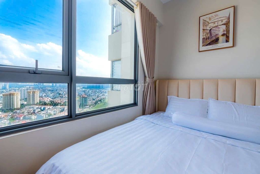 Квартира Мастери Тао Дьен, 100 м2, 3 спальни, район 2