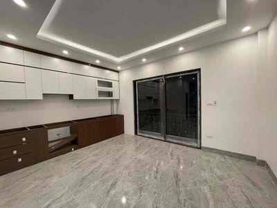 Bán nhà Thịnh Quang, xây mới full nội thất, trước cửa thoáng, 40m2*5T. Mua bán nhà ở tại Quận Đống Đa Hà Nội được đăng bởi Ngọc Trâm