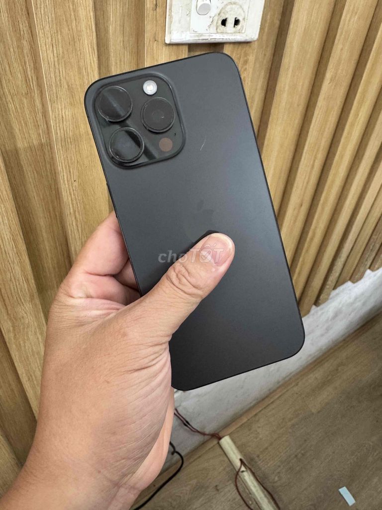 Apple iPhone 16 Pro Max 256GB Đen Canada 99%. Mua bán Điện thoại tại Quận Đống Đa Hà Nội được đăng bởi Lê Khuyến hình 1