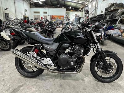 Honda CB400 Super Four 2018 bản kỉ niệm 25 năm. Mua bán Xe máy tại Quận Gò Vấp Tp Hồ Chí Minh được đăng bởi Danh Phan 399