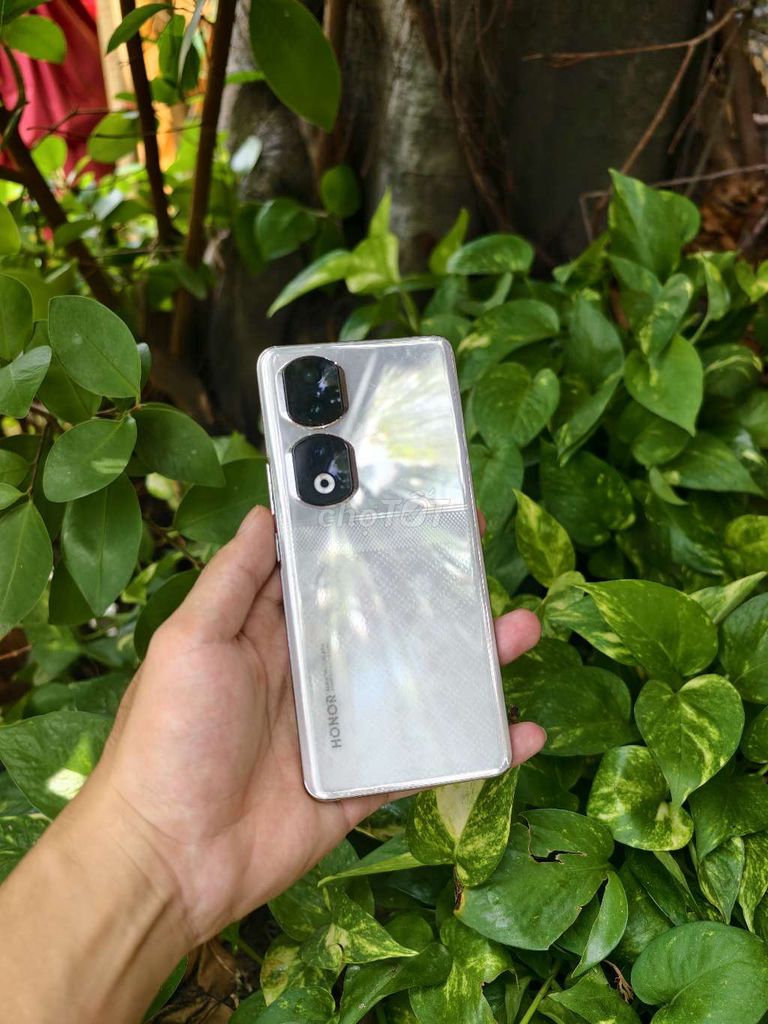 Honor 90 Pro 12GB/256GB . Mua bán Điện thoại tại Thành phố Thủ Dầu Một Bình Dương được đăng bởi HUNG MOBILE  hình 1