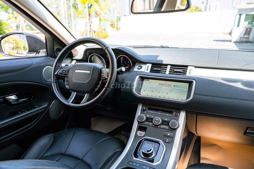 Range Rover Evoque  Sản xuất 2017. Mua bán Ô tô tại Quận Cầu Giấy Hà Nội được đăng bởi Quân Q Auto hình 8