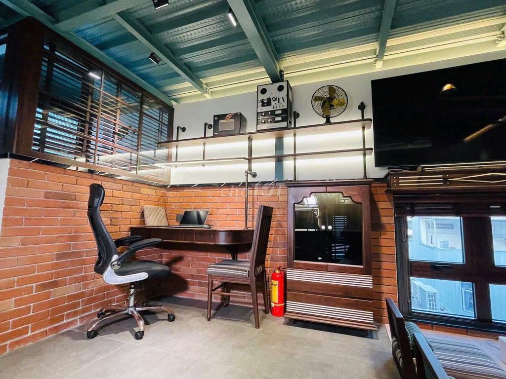 Designer penthouse with sunset terrace near My Khe beach — photo 10
