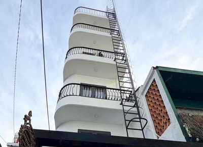 Rent · 9 bd · 90 м² · Quận 1, ул. Đường Nguyễn Trãi