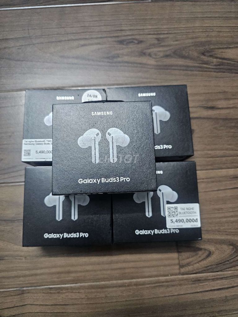 Tai nghe Samsung buds 3 pro new bh 12 tháng. Mua bán Tivi, Âm thanh tại Quận Tân Bình Tp Hồ Chí Minh được đăng bởi Sơn hình 4